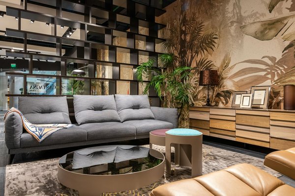 Hoe kies je de juiste vloerbedekking voor een drukke gezinsruimte?